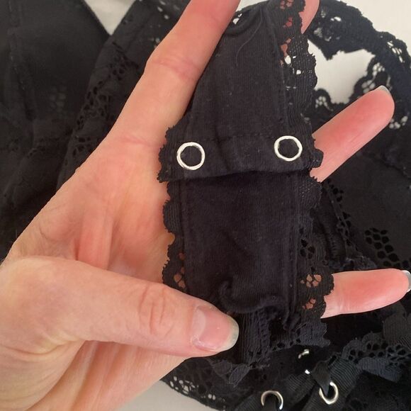 Free People Black Lace Gazy Eyes Lace-Up Bodysuit Size XS - Picture 11 of 11